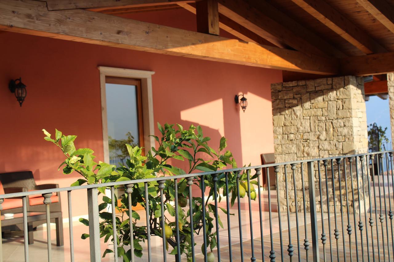 Villa Elite Resort Limone sul Garda Exterior photo