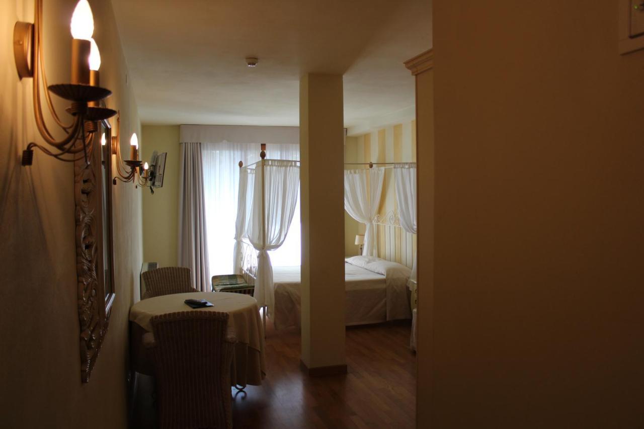 Villa Elite Resort Limone sul Garda Exterior photo
